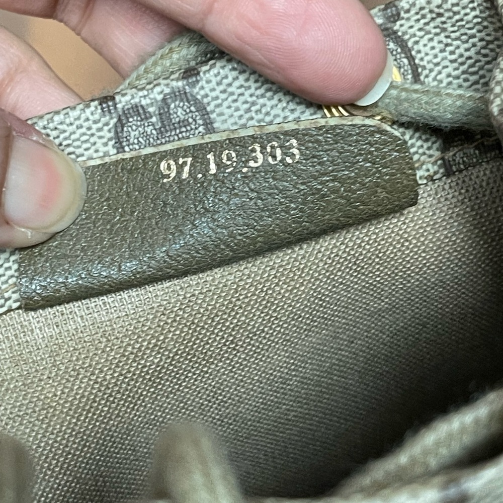 Authentic Gucci vintage GG canvas drawstring bag 97.19.303 (Q100) - Picture 16 of 16